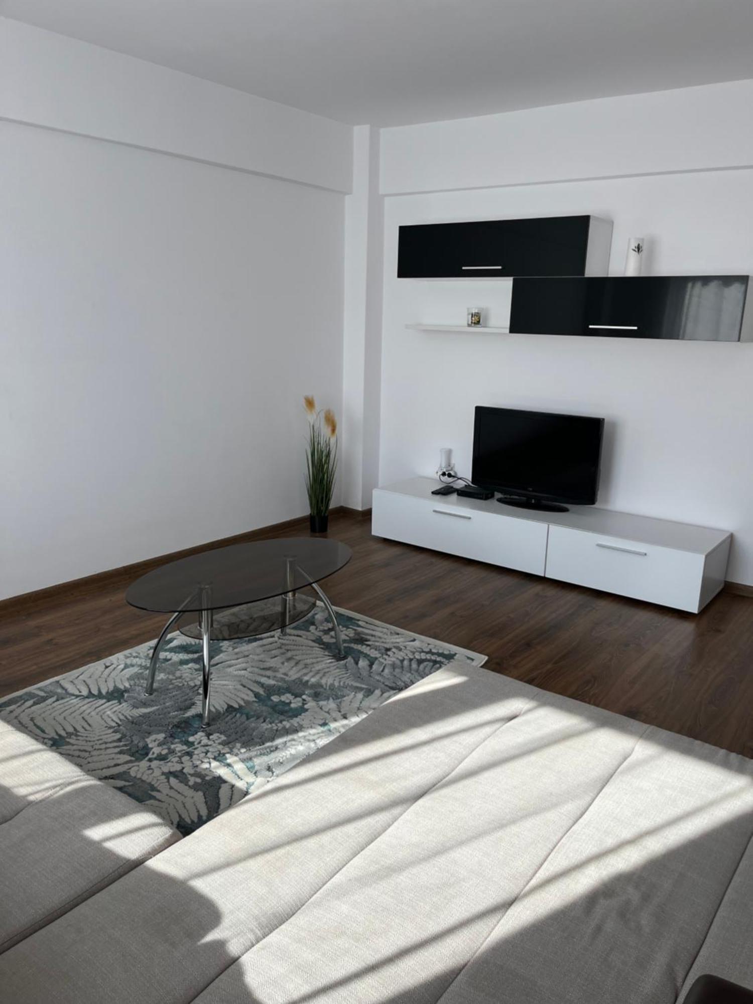 Green Apartaments Zarnesti Luaran gambar